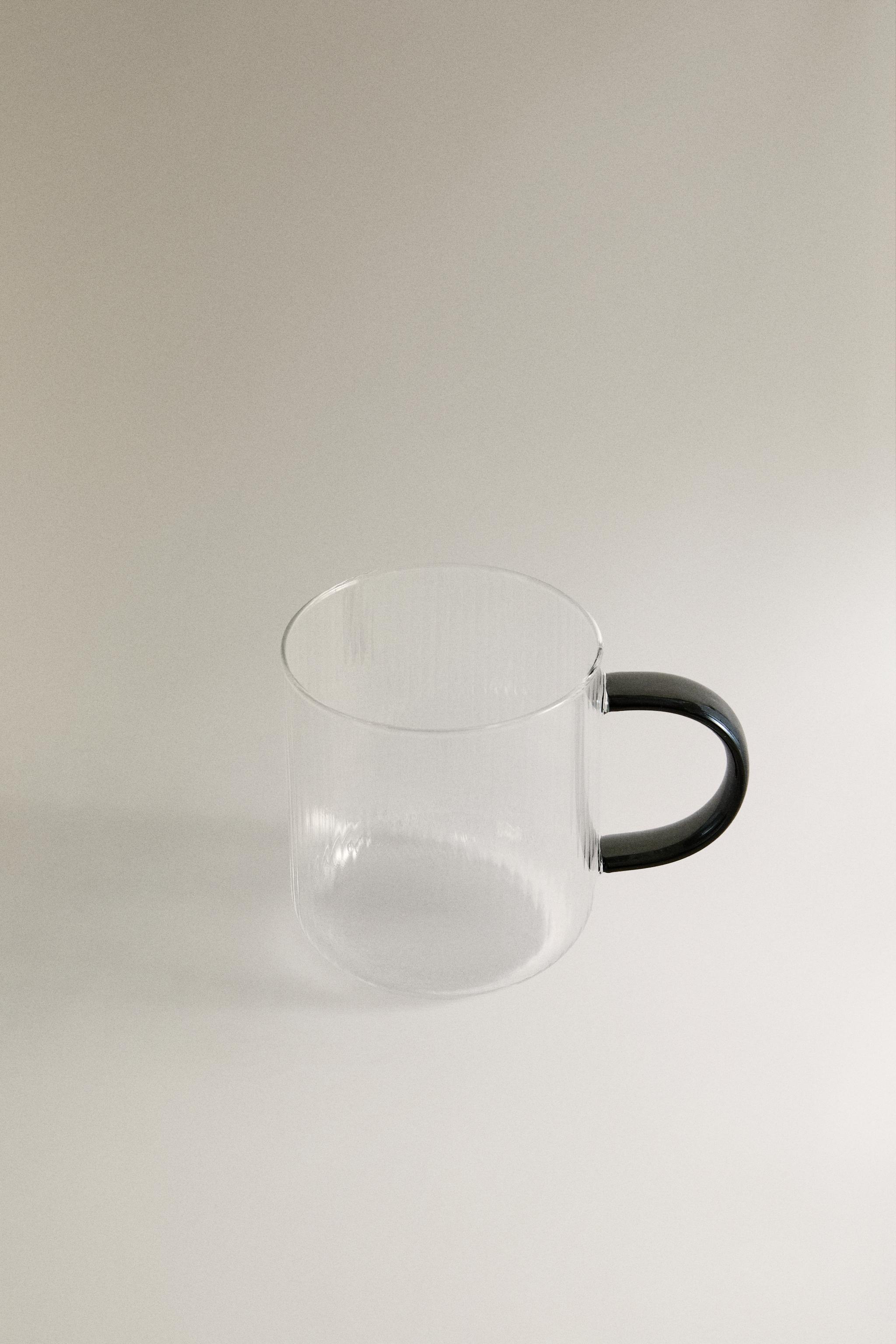 BOROSILICATE GLASS MUG